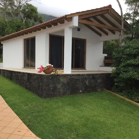 Villas Casteletes Urzelina Exterior photo